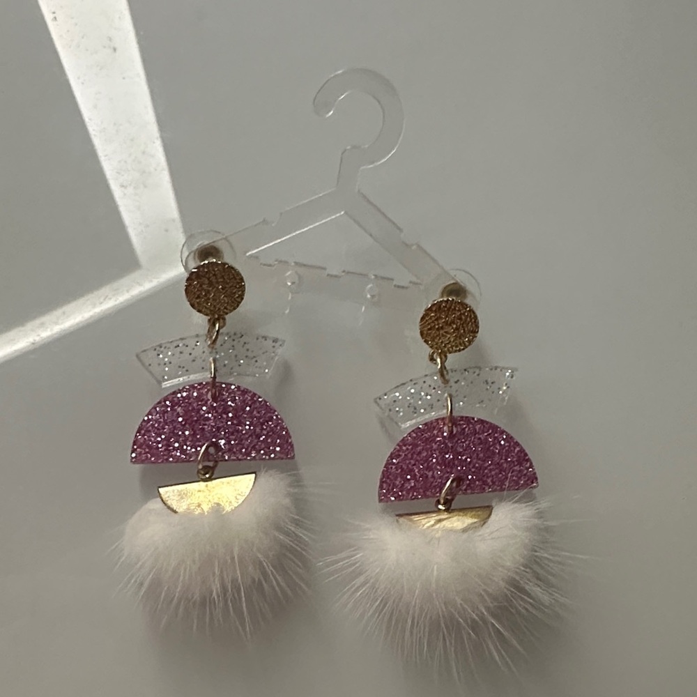 Elegant Pink and Gold Earrings